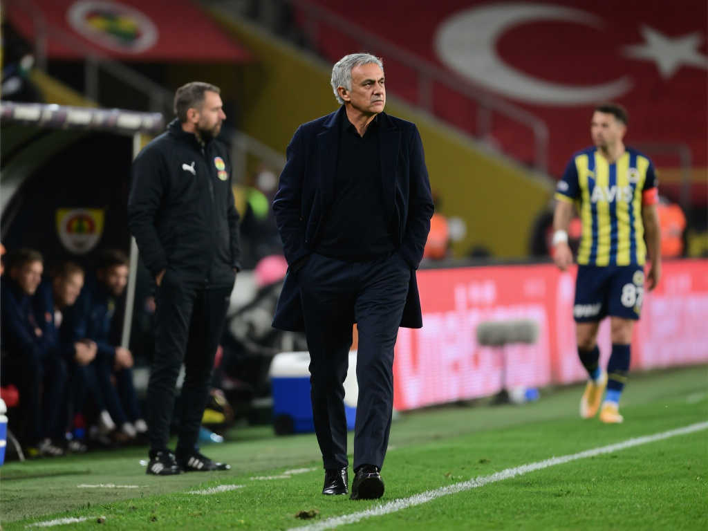 轮比赛按弃 轮比赛按弃